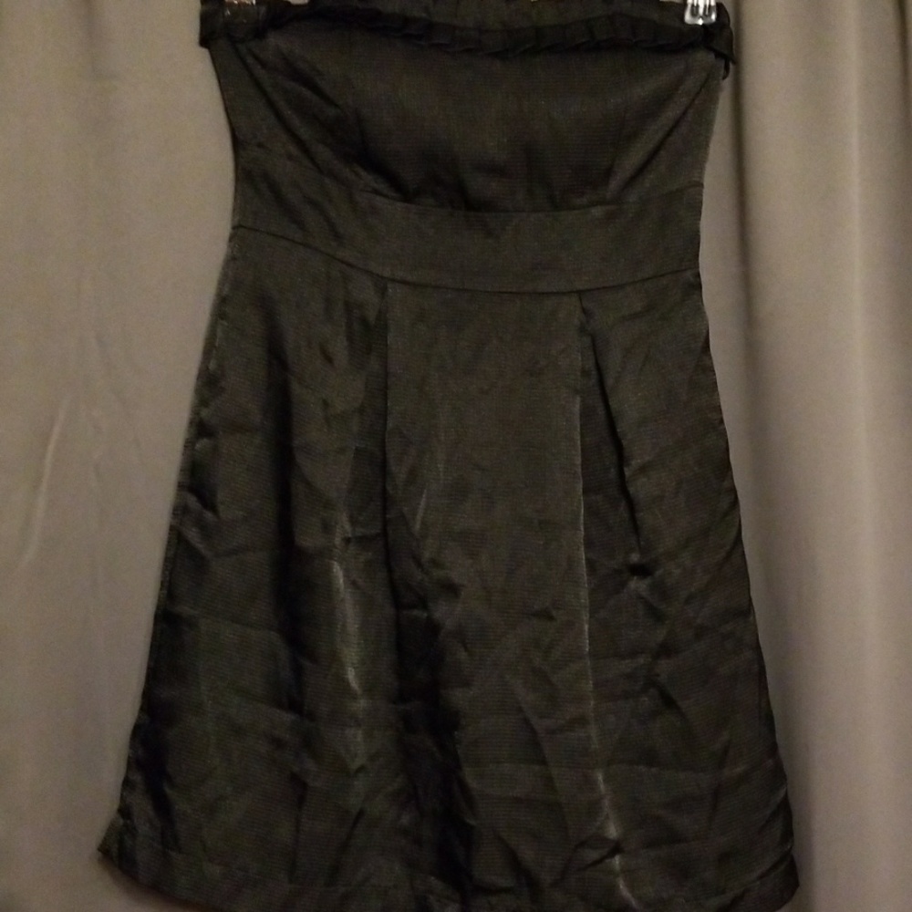 21 Womens Juniors Black Strapless Dress Ruffle Accent Zips size S GUC